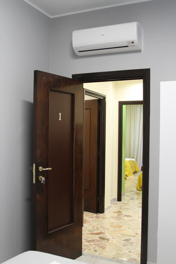 Santacroce B&B Barletta Bagian luar foto