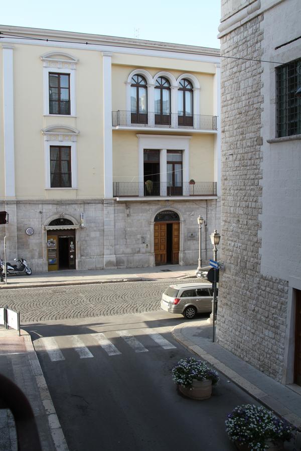 Santacroce B&B Barletta Bagian luar foto